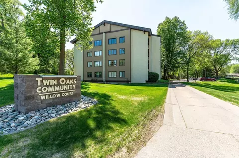 200 Willow Ct #4C, Fergus Falls, MN 56537
