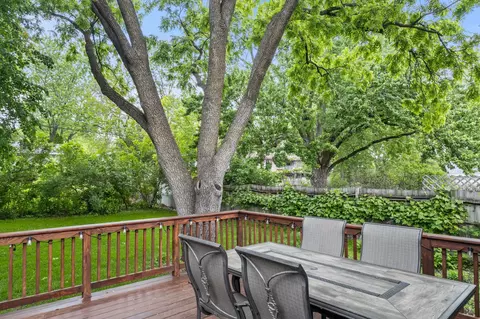 Exterior - 4333 Diamond Dr, Eagan, MN 55122 photo 2 of 5