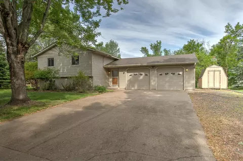 31420 Rum River Dr NE, Cambridge, MN 55008
