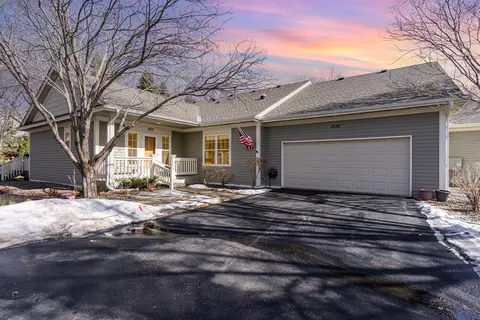 1575 Glenbeigh Pl, Woodbury, MN 55125