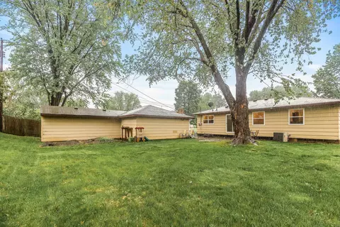 Exterior - 4346 Diamond Dr, Eagan, MN 55122 photo 3 of 6