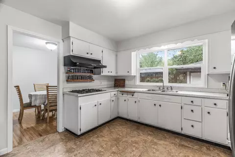 Kitchen - 4346 Diamond Dr, Eagan, MN 55122 photo 1 of 3