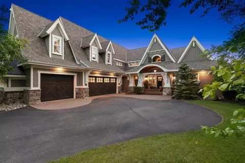 7735 Painted Sky Ct, Prior Lake, MN 55372