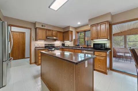 4975 Maribe Dr, Hermantown, MN 55811 photo 10