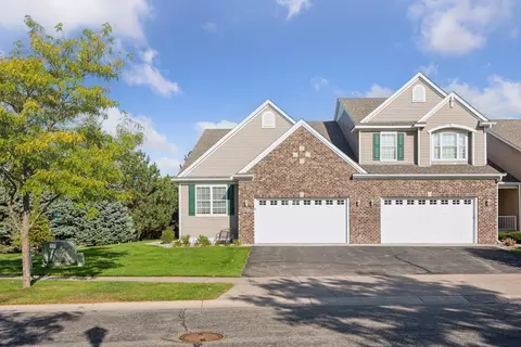 11750 Emery Village Dr N, Champlin, MN 55316