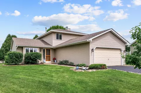 3649 Tower Pond Dr, Anoka, MN 55303