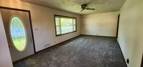 Living - 621 E 16th St, Albert Lea, MN 56007 photo 2 of 2