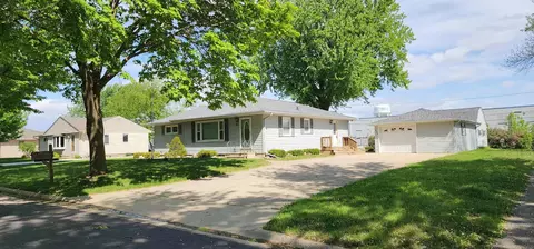 621 E 16th St, Albert Lea, MN 56007