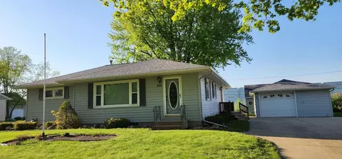 Exterior - 621 E 16th St, Albert Lea, MN 56007 photo 3 of 5
