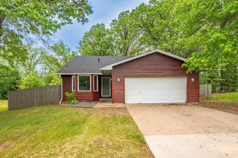26386 9th St W, Zimmerman, MN 55398