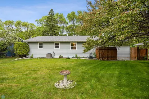 Exterior - 2207 16th St S, Fargo, ND 58103 photo 6 of 8