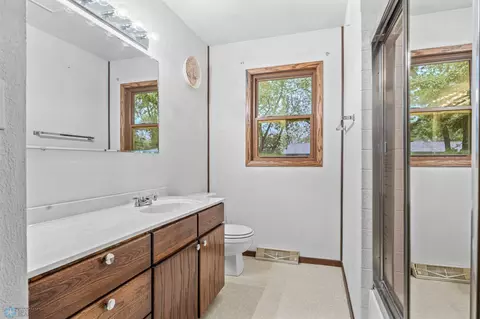 Bath - 2207 16th St S, Fargo, ND 58103 photo 1 of 2