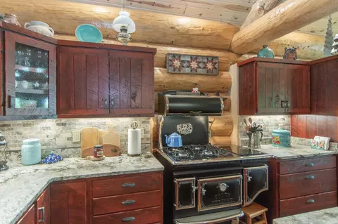 Kitchen - 3007 Thoroughfare Dr, Cushing, MN 56443 photo 5 of 8