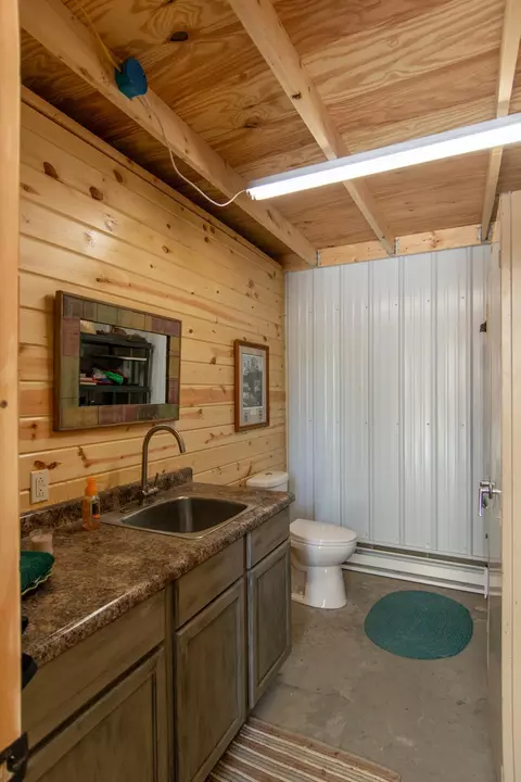 Bath - 3007 Thoroughfare Dr, Cushing, MN 56443 photo 11 of 12