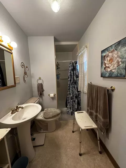 Bath - 25 4th St SW, Harmony, MN 55939 photo 1 of 1