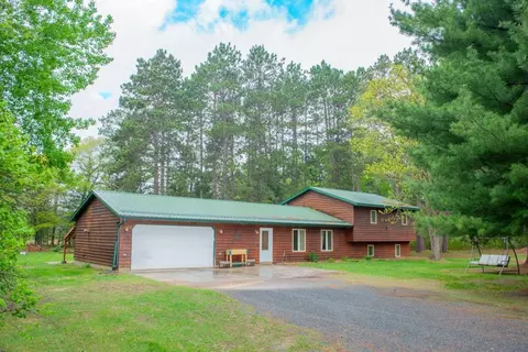 648 Center Point Ct NW, Bemidji, MN 56601