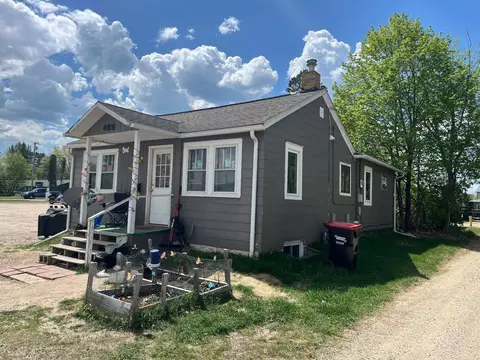 409 NW 14th Ave, Grand Rapids, MN 55744
