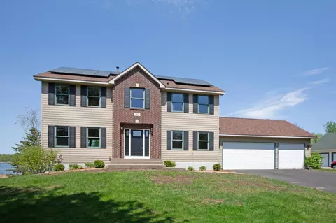 761 Country Lakes Dr, Lino Lakes, MN 55014