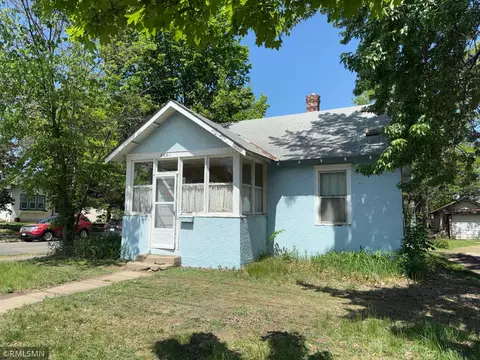 2224 42nd St E, Minneapolis, MN 55407
