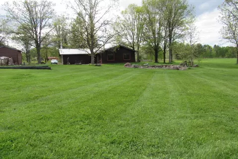 4054 Aspen Rd, Moose Lake, MN 55767