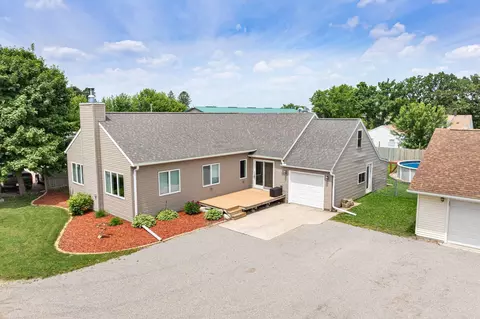 53034 254th St, Austin, MN 55912