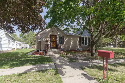 103 N Thompson, Delavan, MN 56023