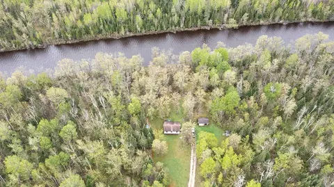 1529 Riddell Rd, Cook, MN 55723