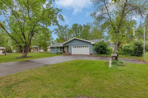Exterior - 830 Halliday Rd, Saint Cloud, MN 56301 photo 1 of 7