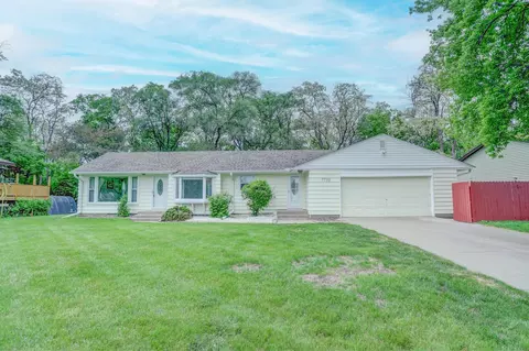 7733 Fairfield Rd N, Brooklyn Park, MN 55444