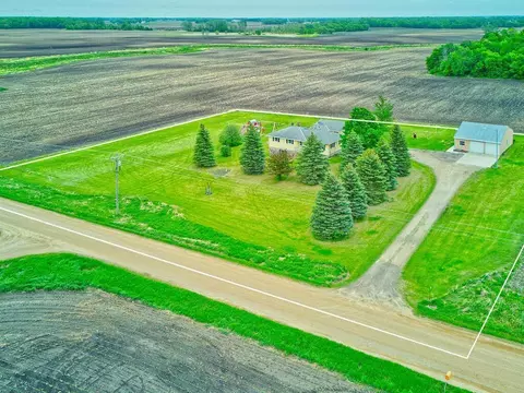 20092 Dairy Ave, Lester Prairie, MN 55354