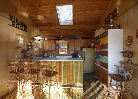 Kitchen - 6565 White Pine Ln, Gilbert, MN 55741 photo 1 of 4