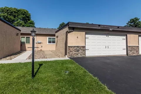 912 3rd St N #6, Cold Spring, MN 56320