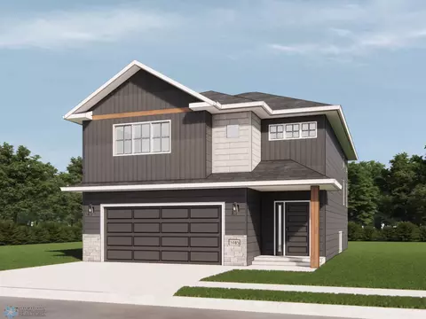 6641 32nd St S, Fargo, ND 58104