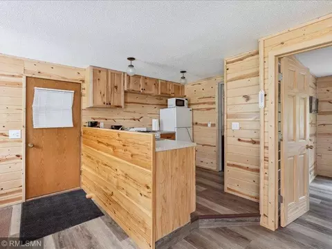Entry Way - 1403 County 5 NW, Hackensack, MN 56452 photo 1 of 1