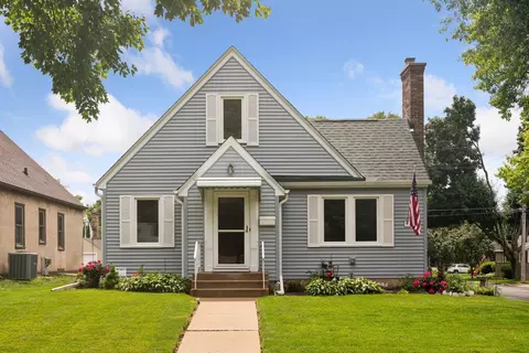2118 Eleanor Ave, Saint Paul, MN 55116