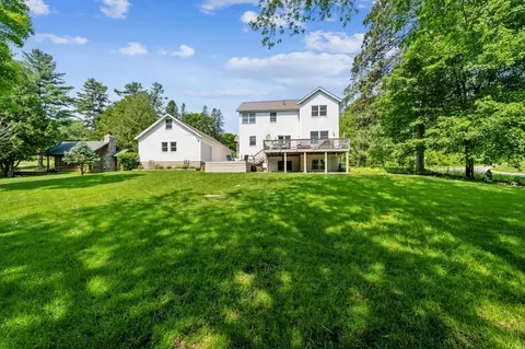 401 Holmes St, Marine On Saint Croix, MN 55047