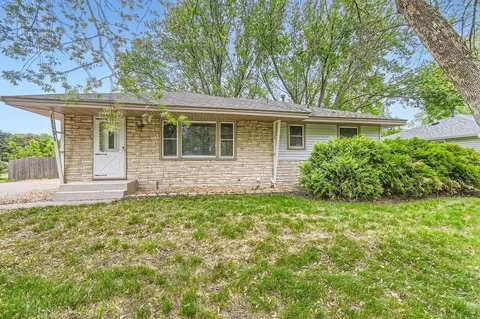 11131 Magnolia St NW, Coon Rapids, MN 55448