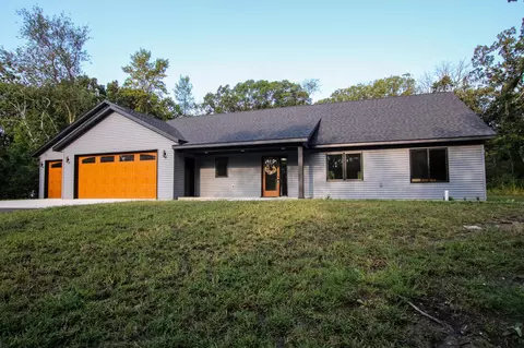 2948 N Oaks Ln NW, Garfield, MN 56332