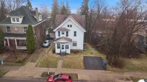 1818 E 4th St, Duluth, MN 55812 photo 26