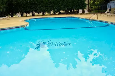 1601 N Innsbruck Dr #319, Fridley, MN 55432