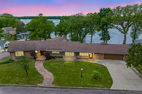 1830 Oakwood Ave, Fairmont, MN 56031