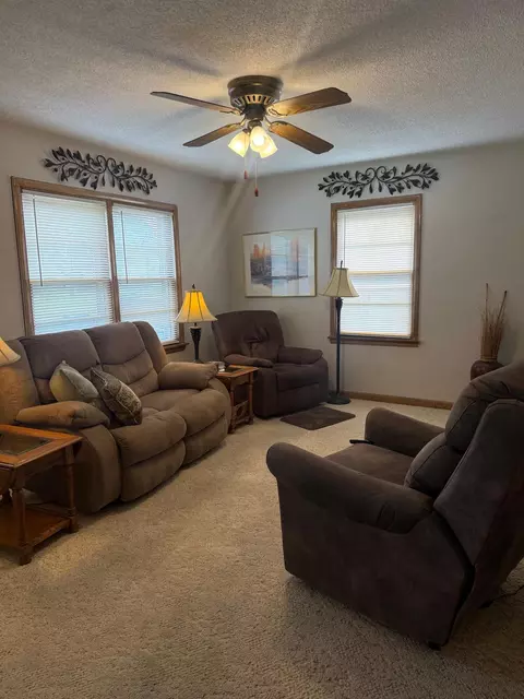 Living - 1420 Veterans Dr, Saint Cloud, MN 56303 photo 1 of 3