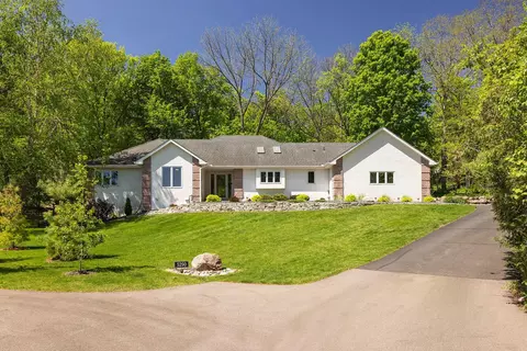 5290 County Road 101, Minnetonka, MN 55345