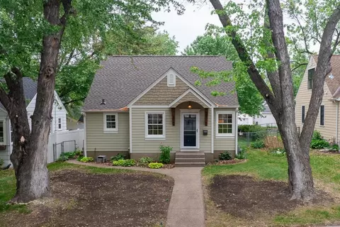 2829 Idaho Ave S, Saint Louis Park, MN 55426