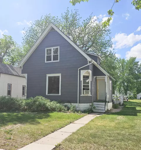 249 Hollett St, Tracy, MN 56175