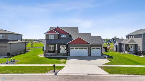 Exterior - 116 Lindsey Ct, Mapleton, ND 58059 photo 10 of 11