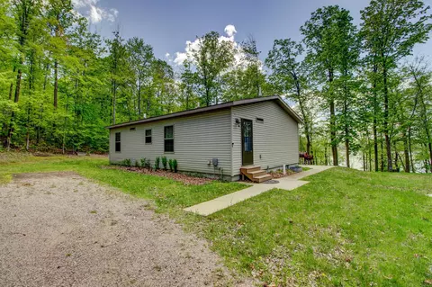 36285 New Melahn Dr, Lake George, MN 56458