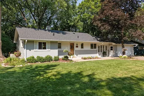 5240 Birch Rd, Minnetonka, MN 55345