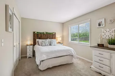 Bedroom - 1686 Walnut Ln, Eagan, MN 55122 photo 1 of 6