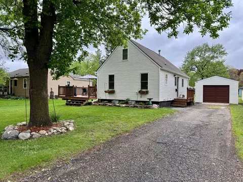 2728 Pine Ave, Slayton, MN 56172